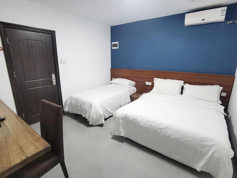 Ou Lu Business Hotel Čching-tao Exteriér fotografie